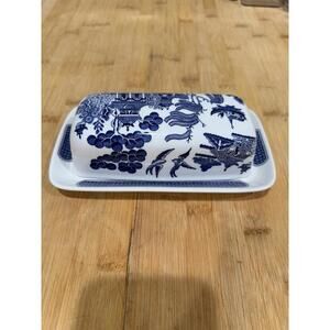 VTG Churchill Blue Willow Pattern Two Piece Butter Dish England *